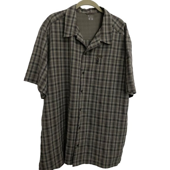 Columbia Men's Outdoor Sportswear‎ Button Down Short Sleeve Shirt Plaid XL - Picture 1 of 8